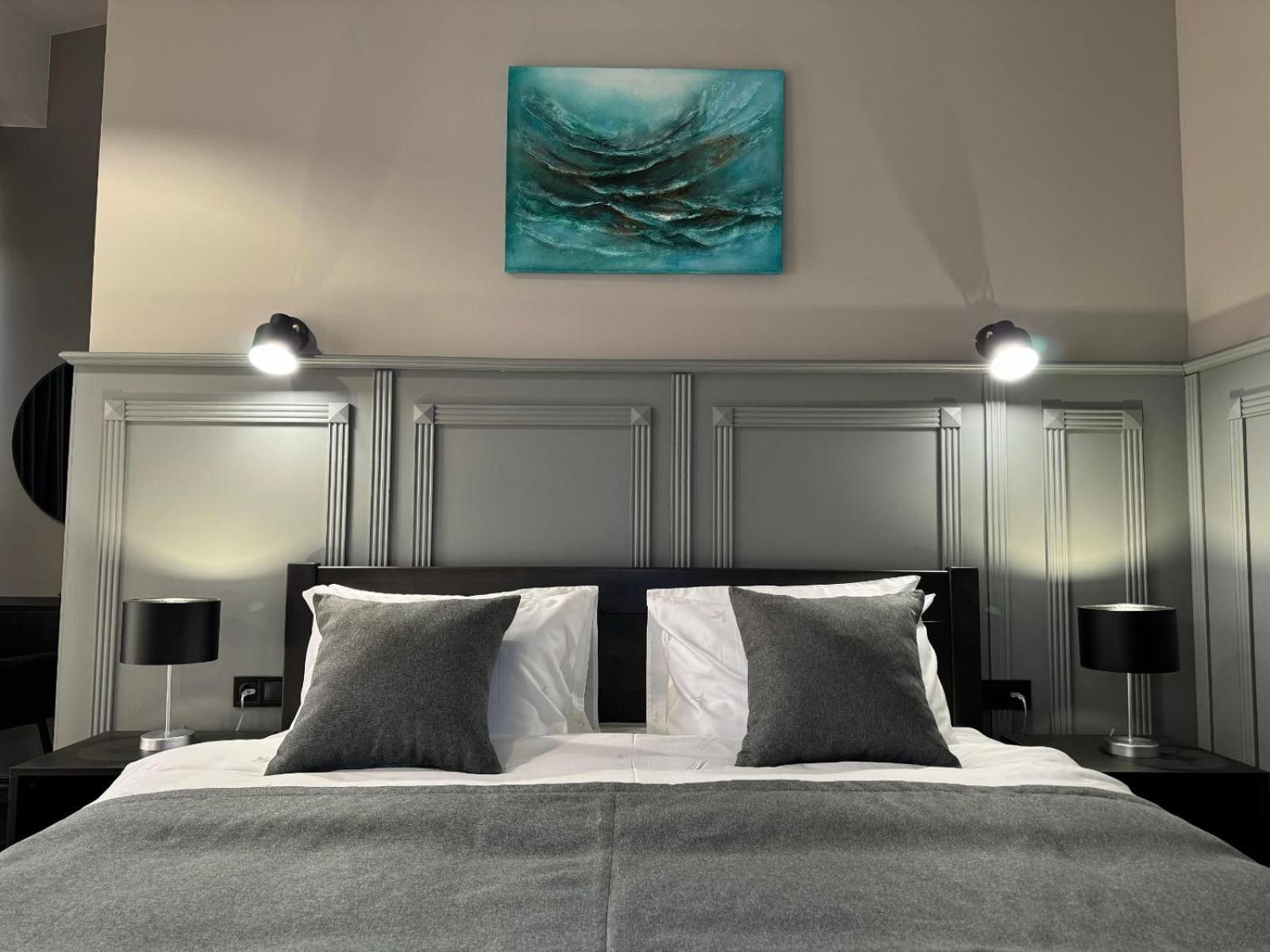 Aqvium Otel Dnipro Dış mekan fotoğraf