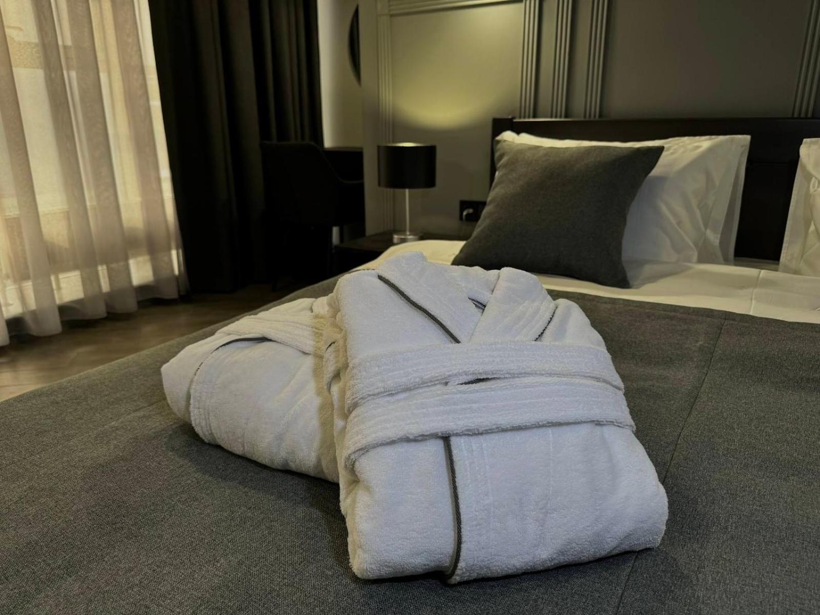 Aqvium Otel Dnipro Dış mekan fotoğraf