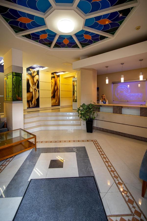 Aqvium Otel Dnipro Dış mekan fotoğraf